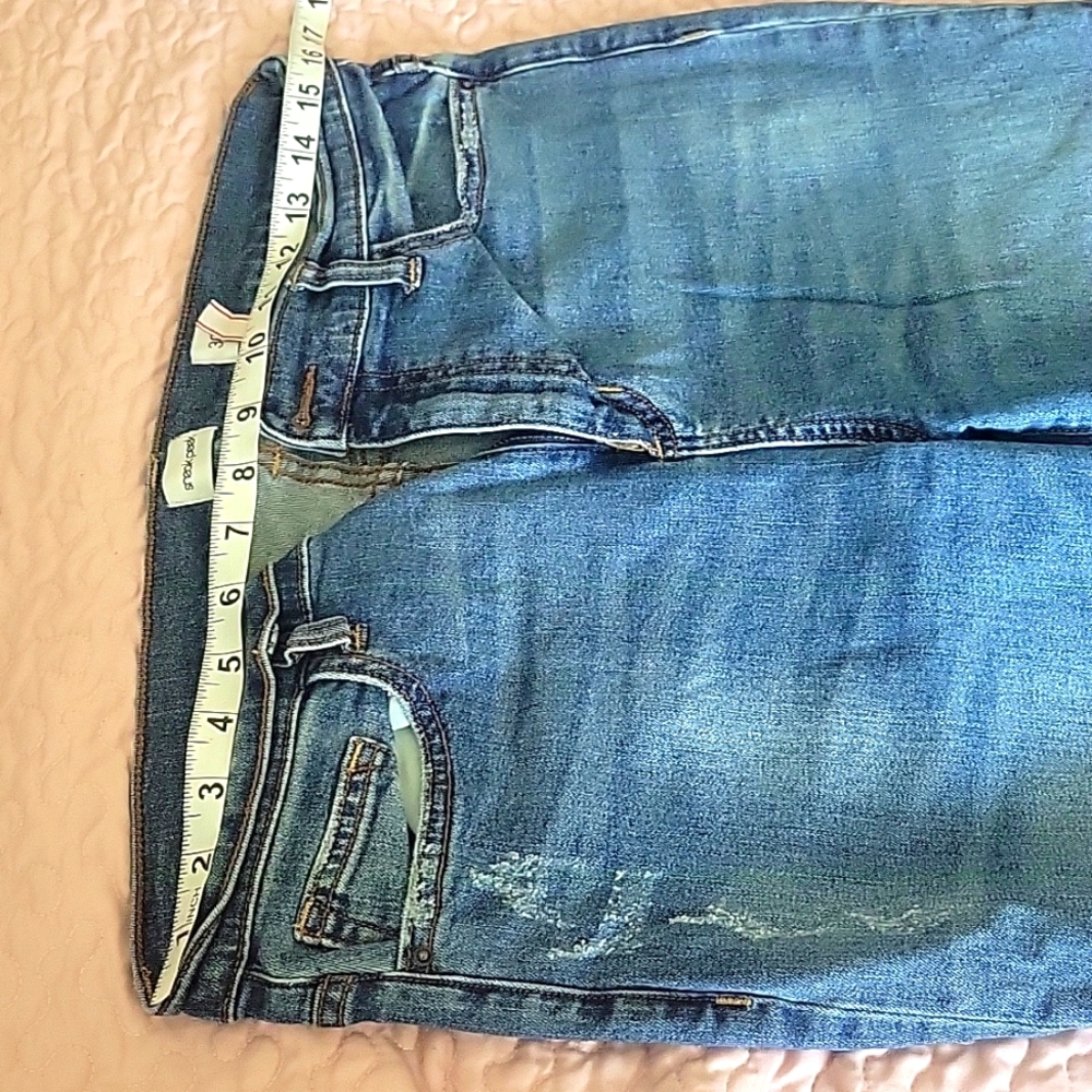 Sneak Peek distressed jeans